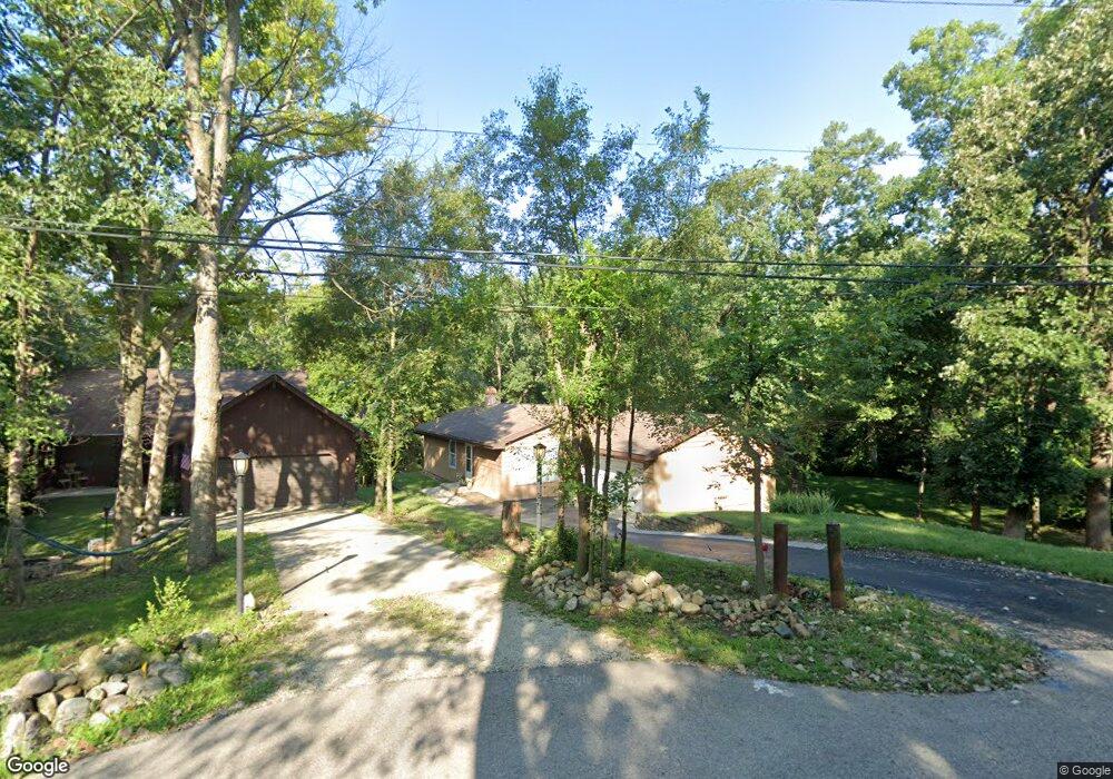 282 Deerpath Ln, Carpentersville, IL 60110 - photo 1