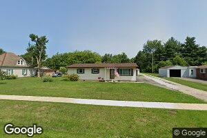 612 E Jackson Ave, Chrisman, IL 61924