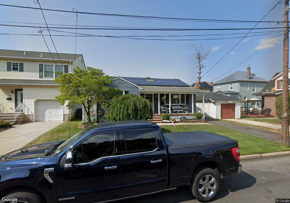 134 Carroll Ave, Woodbridge, NJ 07095 - photo 1