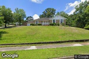 420 Lakeview Dr W, Mobile, AL 36695