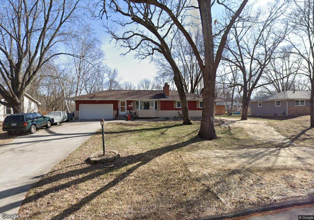 15009 Williston Ln, Minnetonka, MN 55345 - photo 1