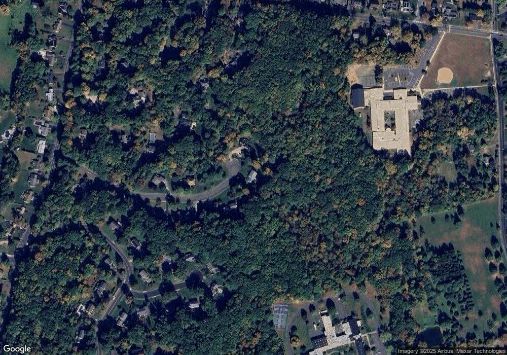 85 Barkledge Ct, Cheshire, CT 06410 - photo 1