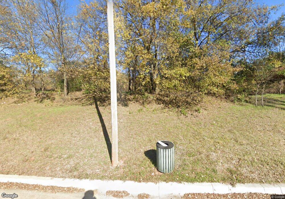 104 Moore St SW, Ardmore, OK 73401 - photo 1