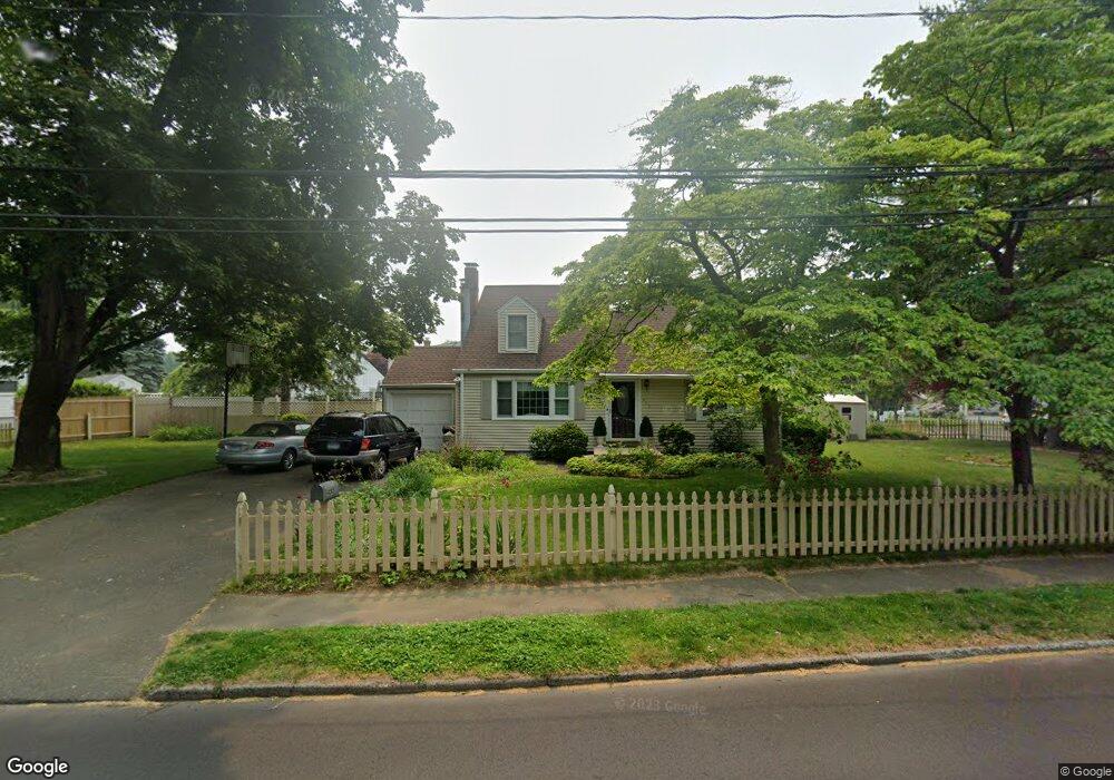 495 Judd St, Fairfield, CT 06824 - photo 1