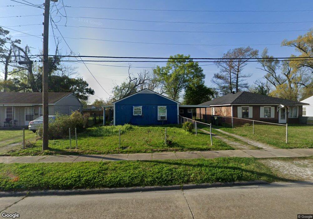 2704 8th St, Lake Charles, LA 70615 - photo 1