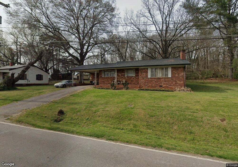 211 Millsaps Rd, Statesville, NC 28625 - photo 1