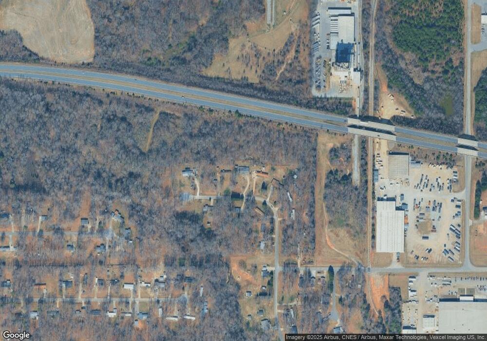 121 Big Forest Dr, Statesville, NC 28677 - photo 1