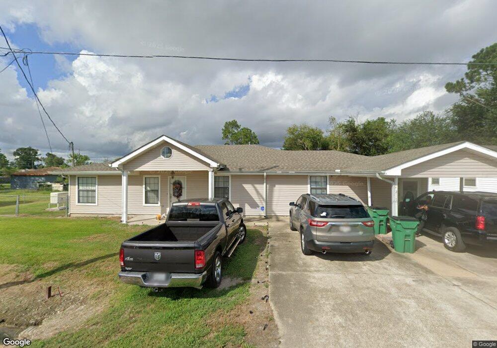 217 Carol St, Thibodaux, LA 70301 - photo 1