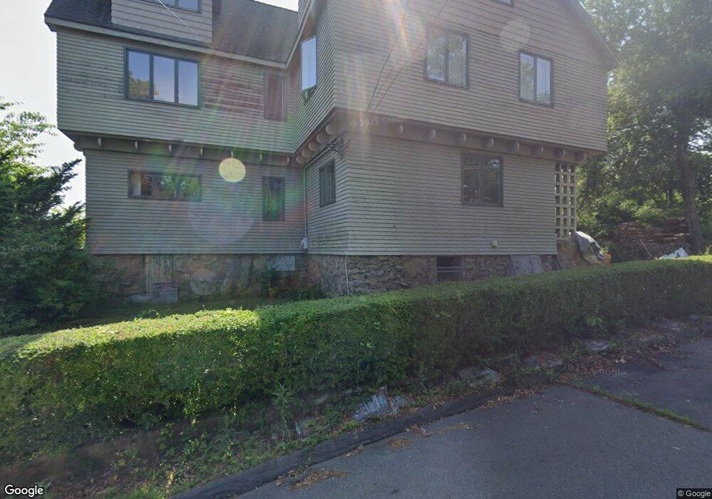 55 Cliff St, East Haven, CT 06512 - photo 1