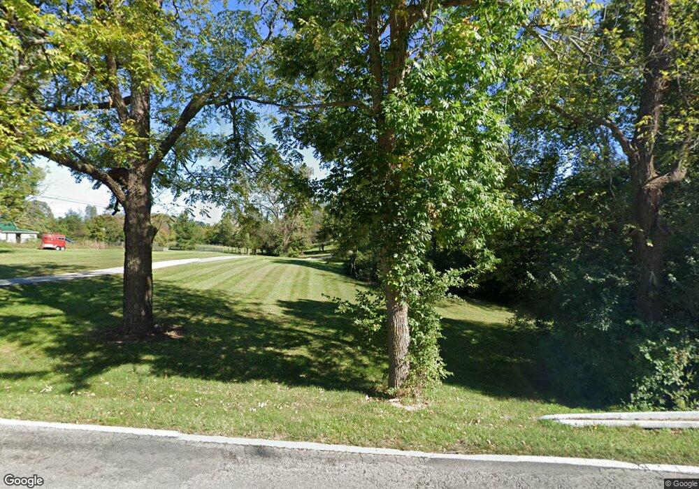 6403 Beulah Church Rd, Louisville, KY 40228 - photo 1