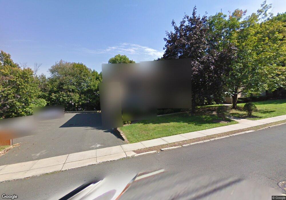 327 Fort Lee Rd unit 2D, Leonia, NJ 07605 - photo 1