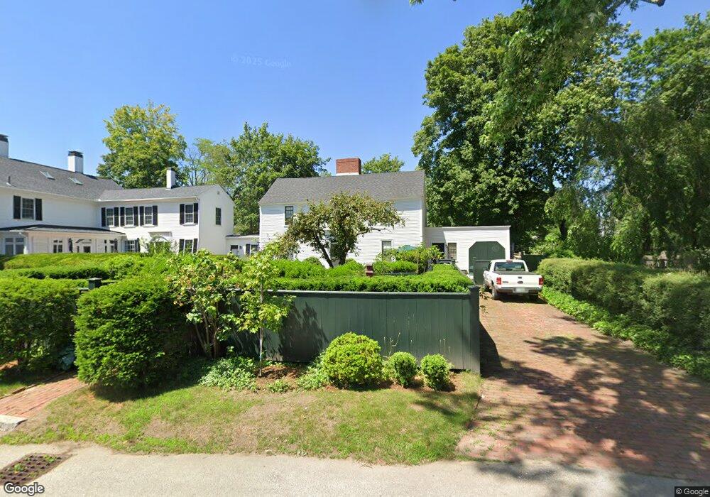 4 Davis Ct, Nashua, NH 03064 - photo 1