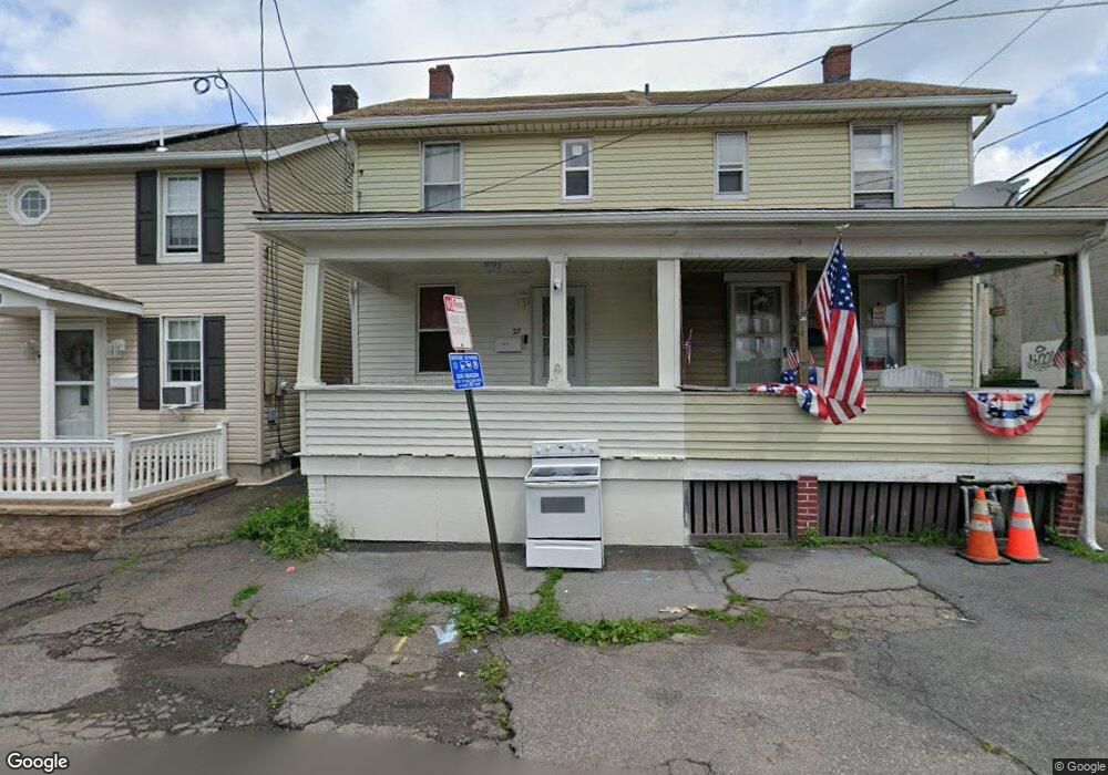 27 W Noble St, Hazleton, PA 18201 - photo 1