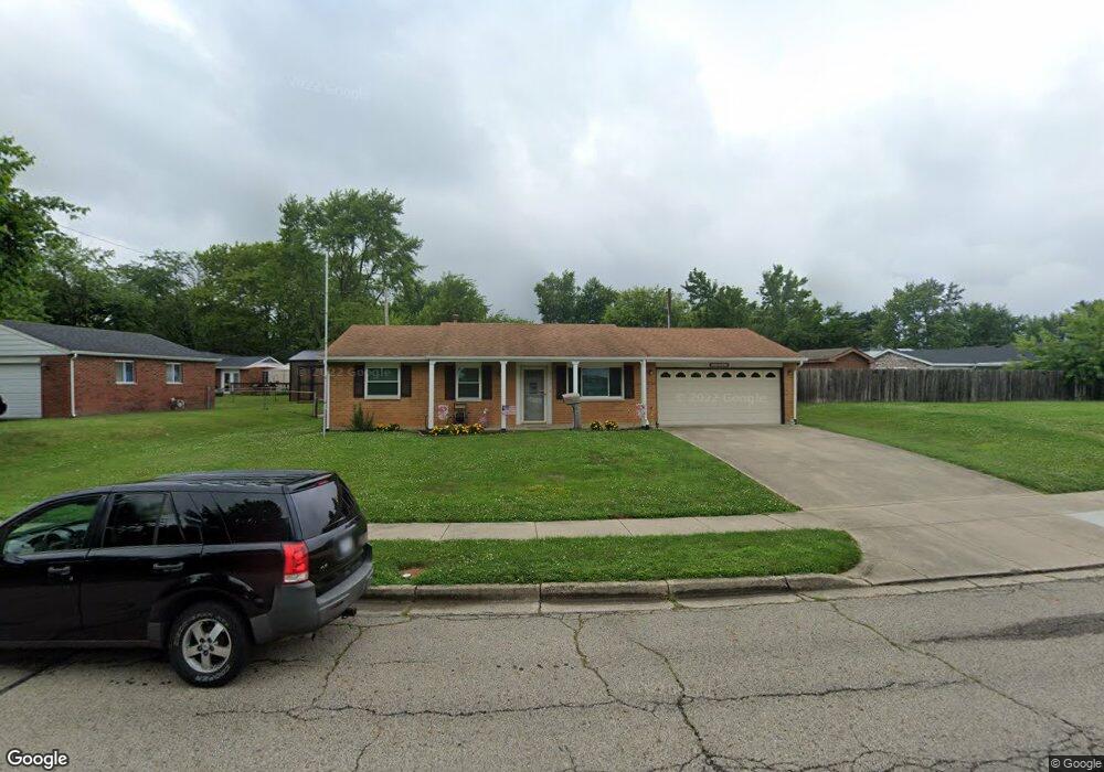 1804 Sioux Dr, Xenia, OH 45385 - photo 1