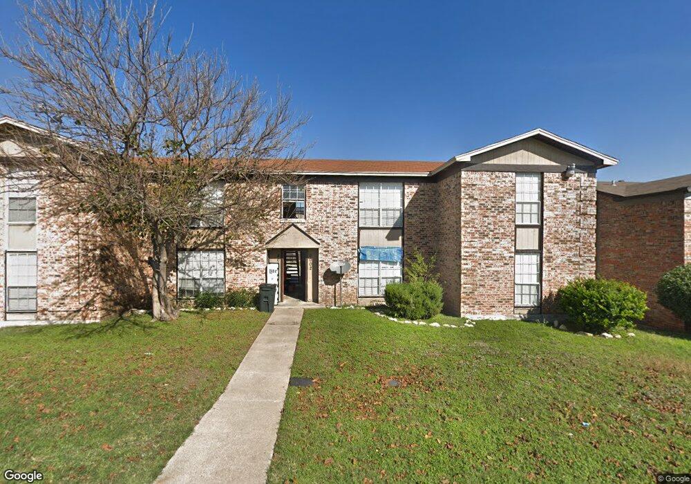 8000 Cambridge Cir, Fort Worth, TX 76108 - photo 1