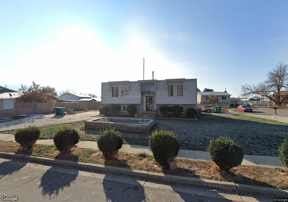 201 W 590 N, Layton, UT 84041 - photo 1