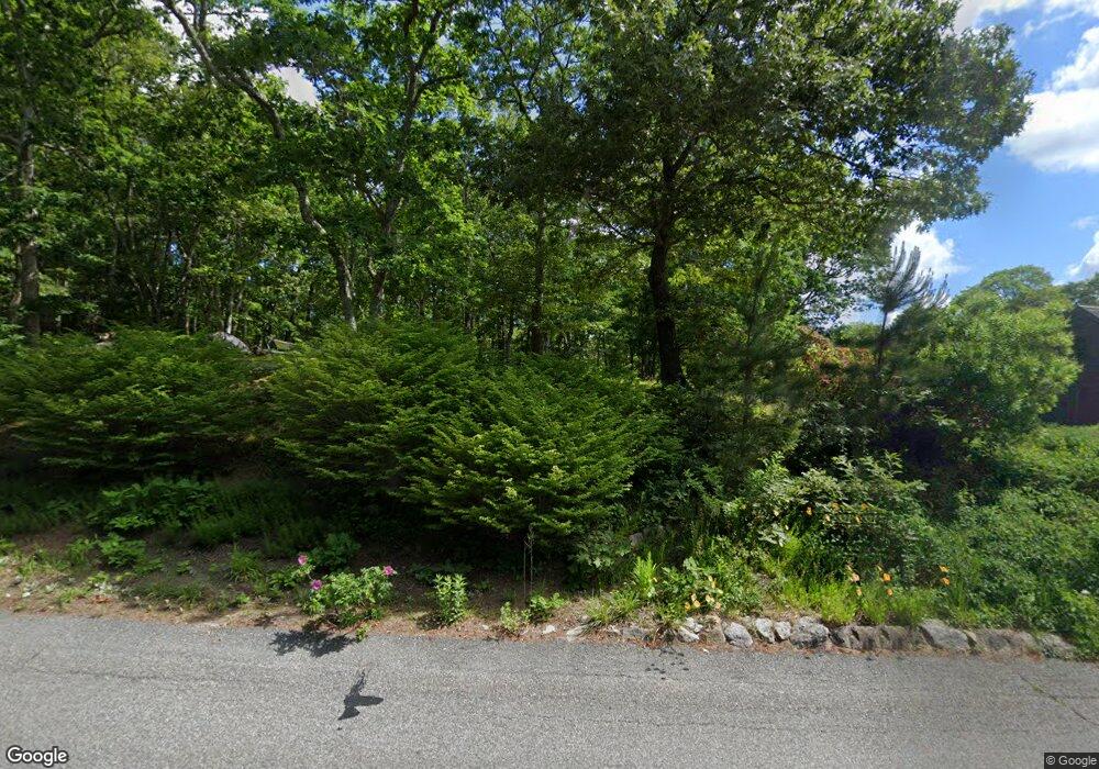 586 Cedar St, West Barnstable, MA 2668 - photo 1