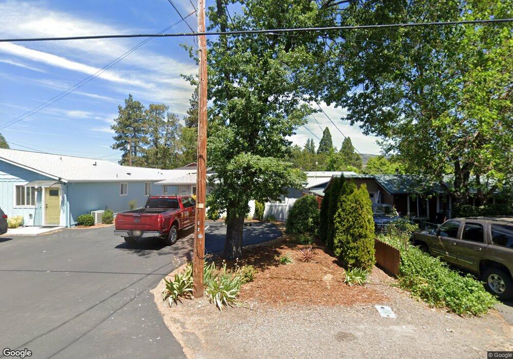 100 Maple St, Phoenix, OR 97535 - photo 1