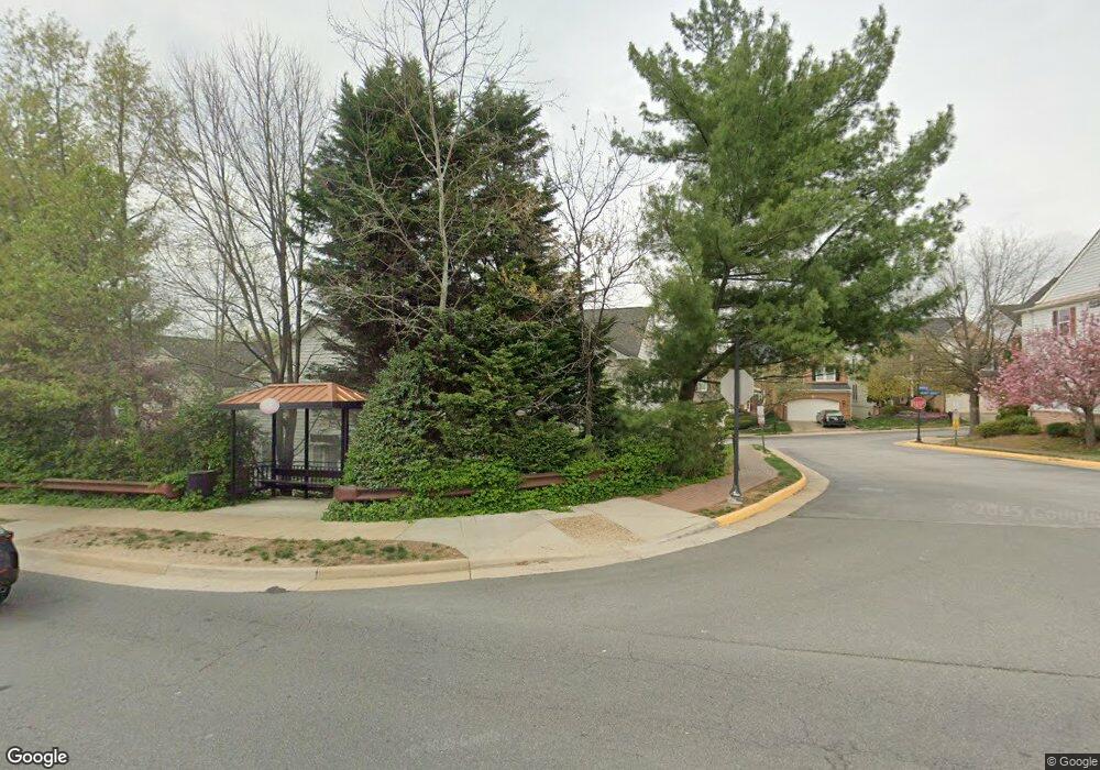 8864 Bennington Blvd, Lorton, VA 22079 - photo 1