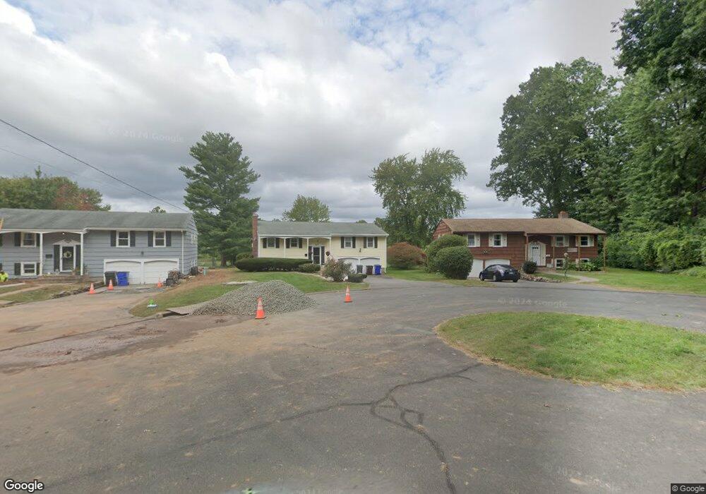 44 Kimberly Rd, West Hartford, CT 06107 - photo 1