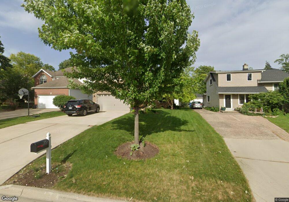 251 N Glade Ave, Elmhurst, IL 60126 - photo 1