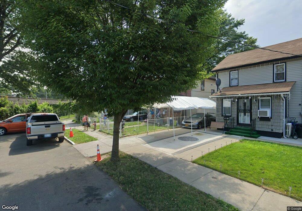 9456 201st St, Hollis, NY 11423 - photo 1