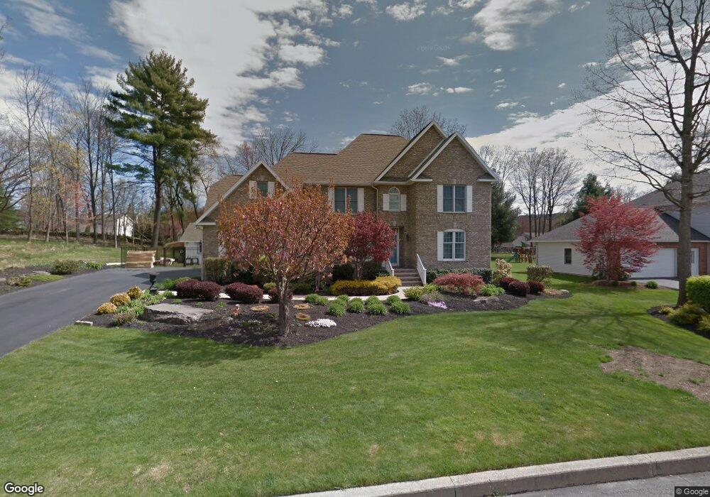 13 Maple Leaf Rd, Shavertown, PA 18708 - photo 1