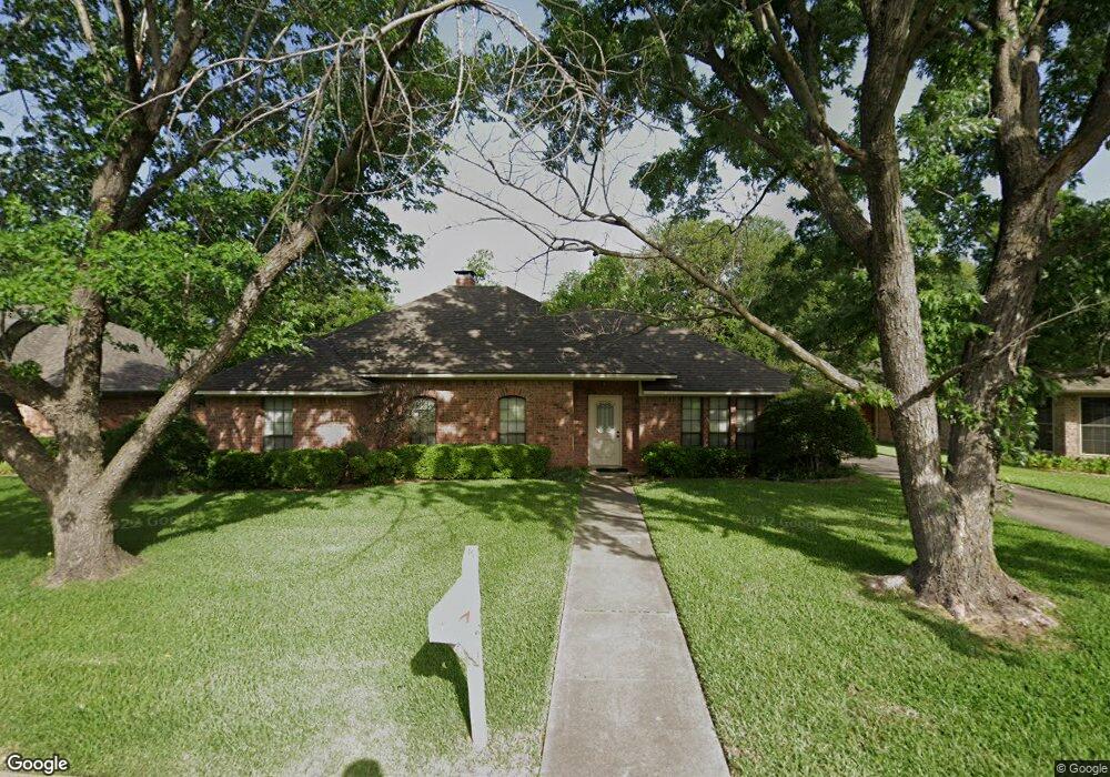 3108 Mimosa Dr, Sherman, TX 75092 - photo 1