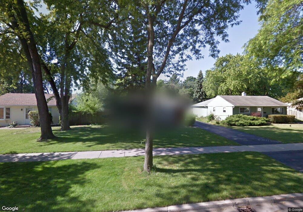 2201 Saint James St, Rolling Meadows, IL 60008 - photo 1