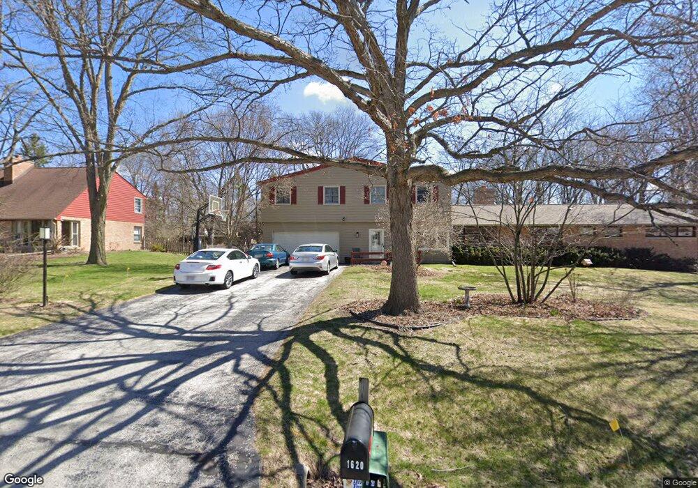 1620 Notre Dame Blvd, Elm Grove, WI 53122 - photo 1