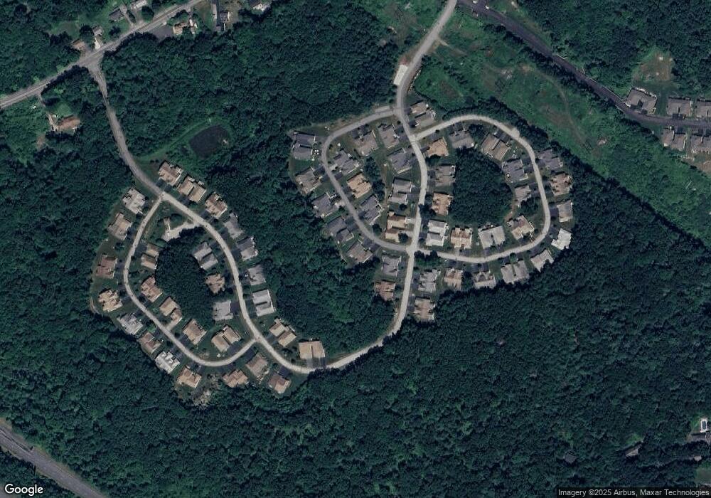 10 Nicki Way, Uxbridge, MA 01569 - photo 1