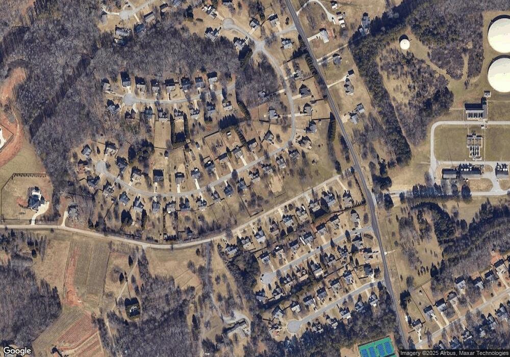 5843 Meadowfield Trace unit 11081108, Flowery Branch, GA 30542 - photo 1