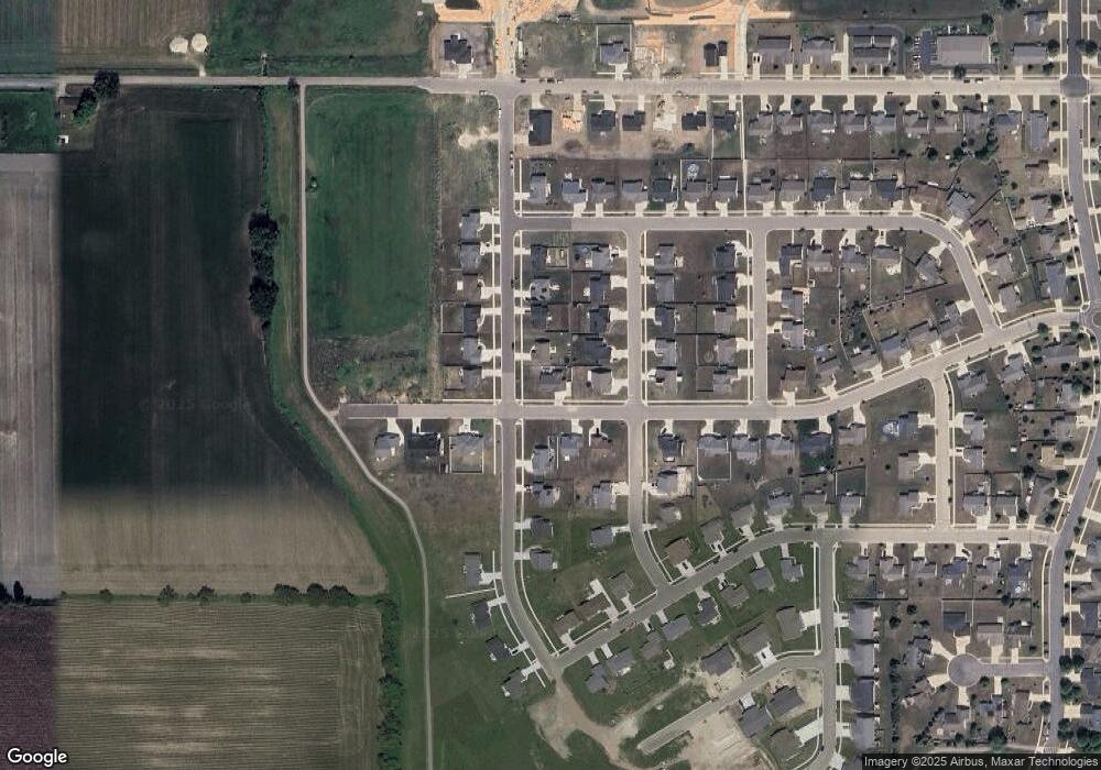 388 S 7th St, Evansville, WI 53536 - photo 1