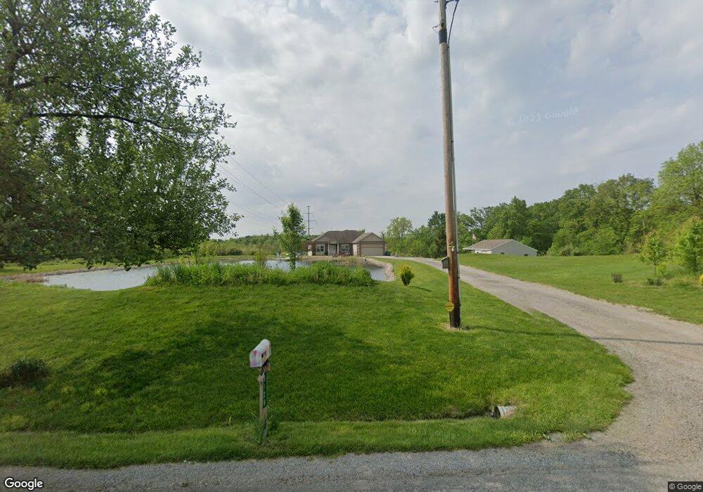 8128 Hollopeter Rd, Leo, IN 46765 - photo 1