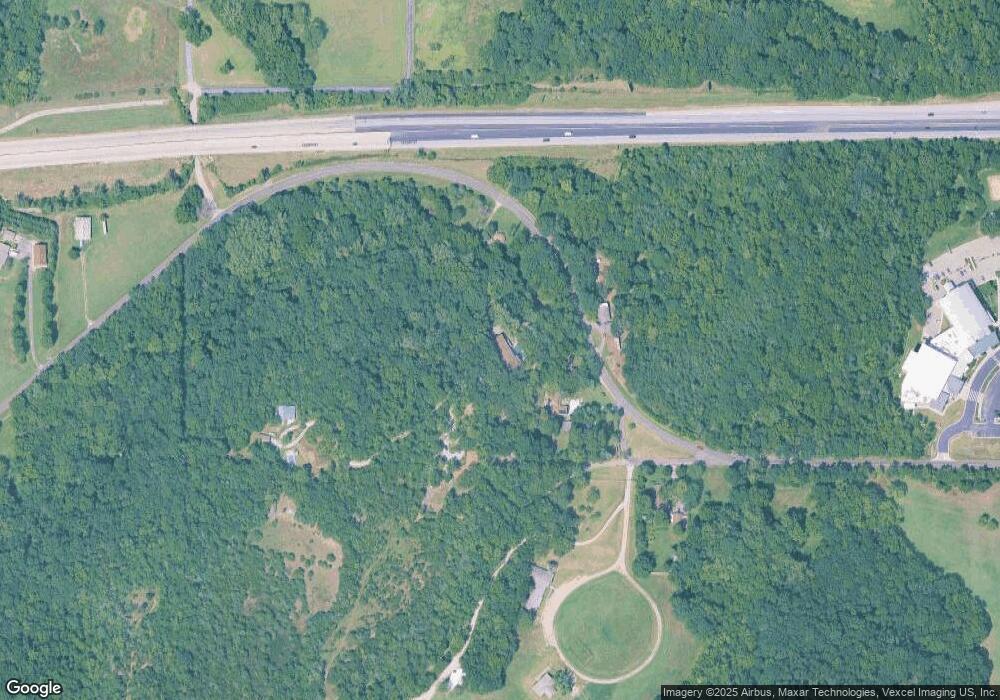 7035 SW 10th Ave, Topeka, KS 66615 - photo 1