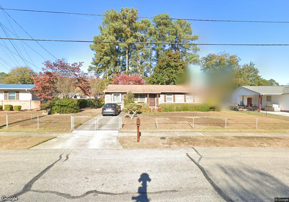 689 Montclair Rd, Fayetteville, NC 28314 - photo 1