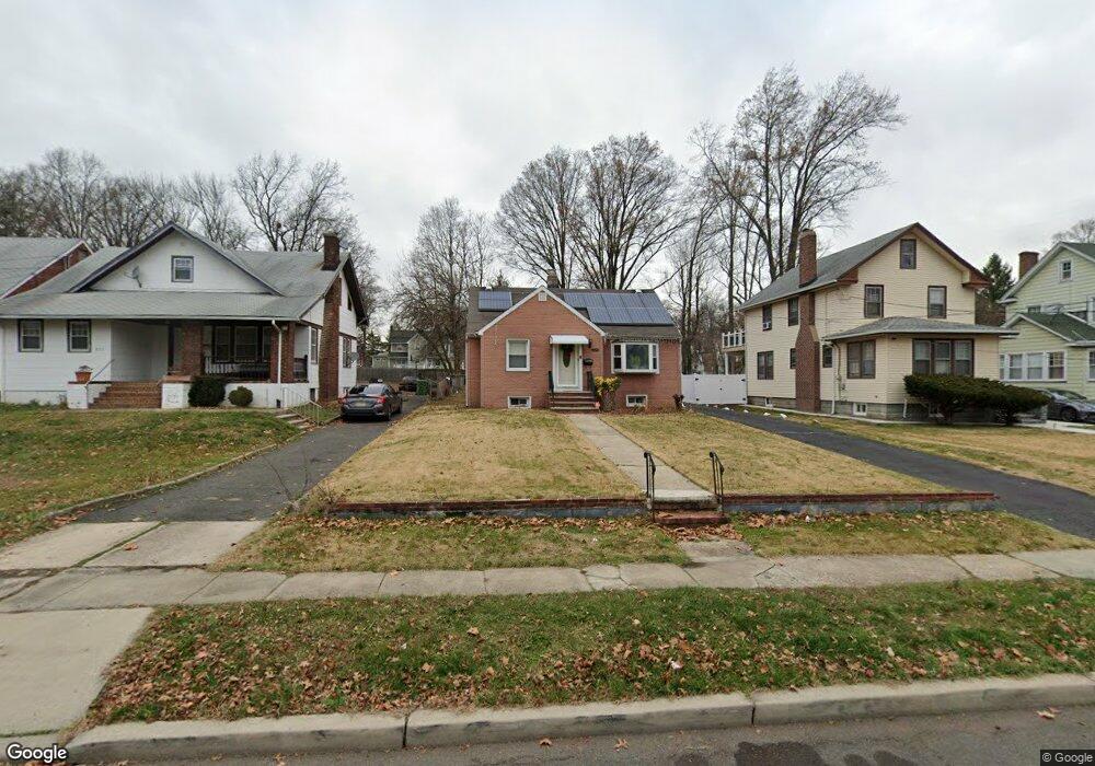 229 E 6th Ave, Roselle, NJ 07203 - photo 1