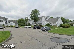 4 Hemlock Cir, Pawling, NY 12564