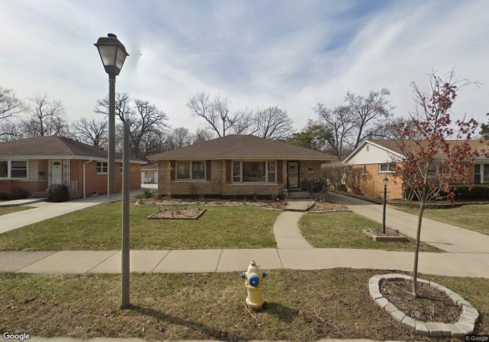 698 S Fairview Ave, Elmhurst, IL 60126 - photo 1