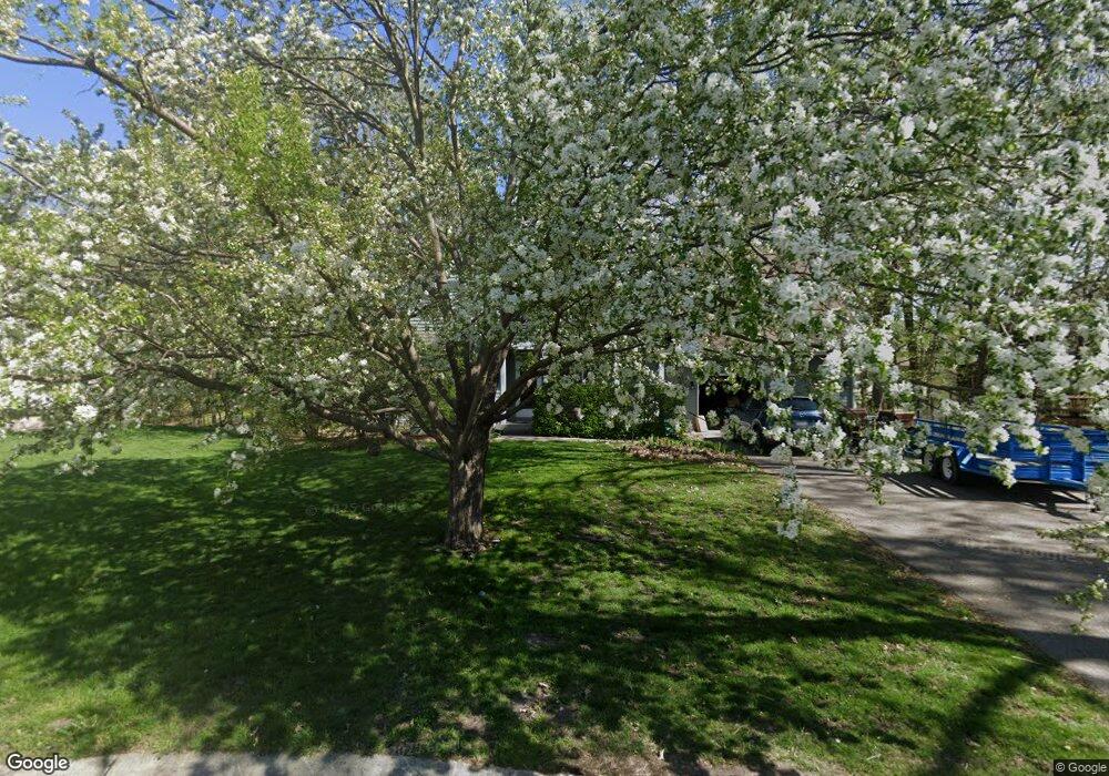 5810 Maple Ridge Dr, Maple Plain, MN 55359 - photo 1