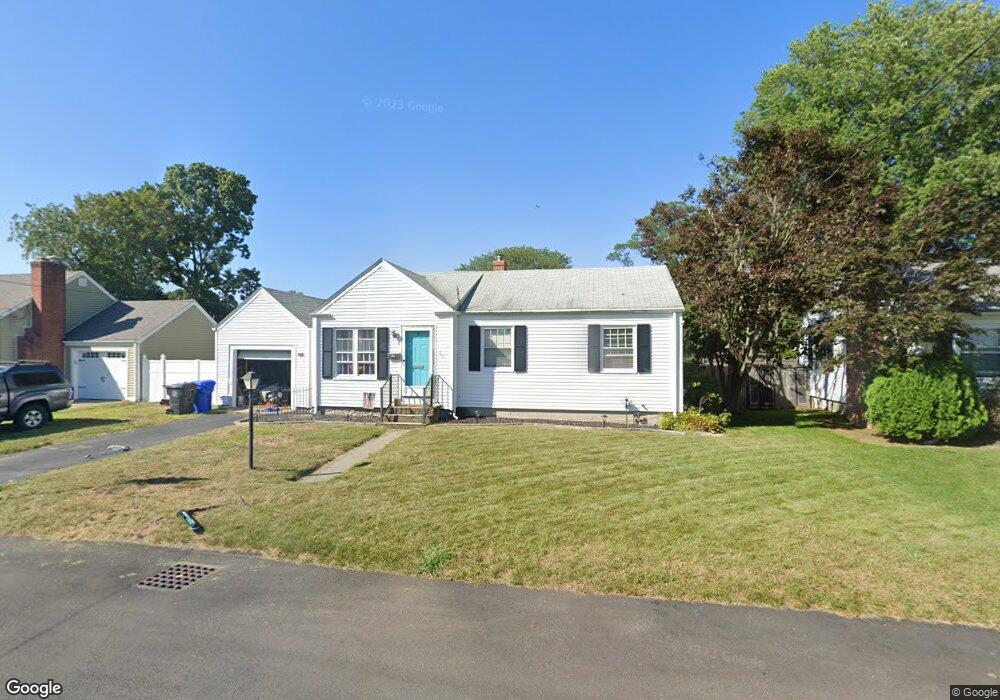 19 Winthrop St, Riverside, RI 02915 - photo 1