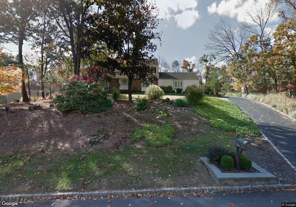 8 Kenquit Rd, Warren, NJ 07059 - photo 1