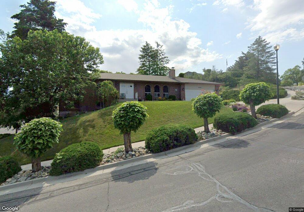 8261 Viscounti Dr, Sandy, UT 84093 - photo 1