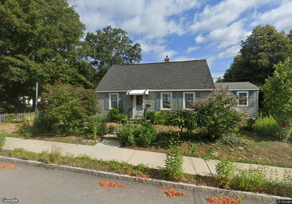 769 Maplewood Ave, Portsmouth, NH 03801 - photo 1