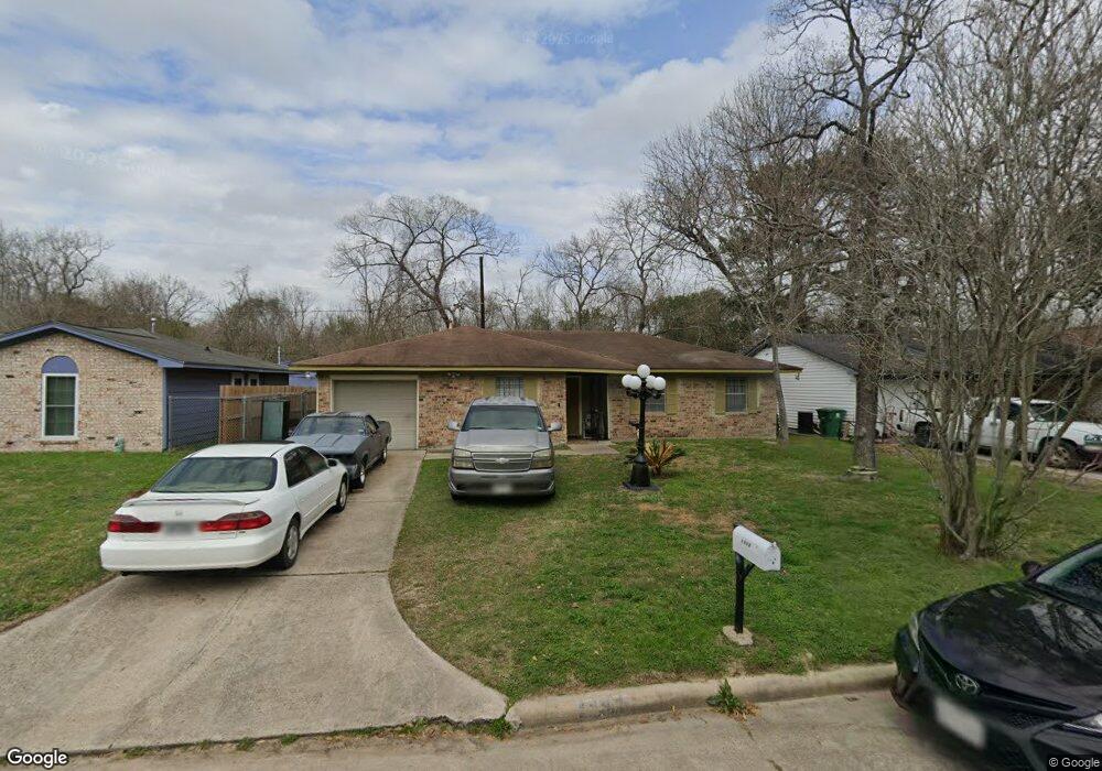 1502 W Donovan St, Houston, TX 77091 - photo 1
