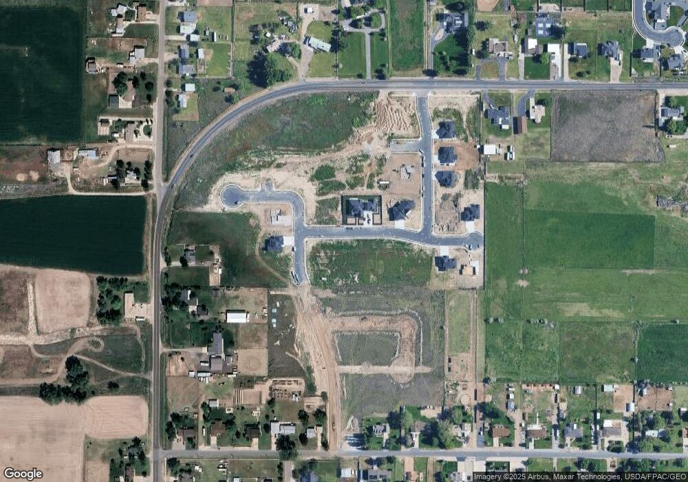 5777 W 4100 S, Hooper, UT 84315 - photo 1