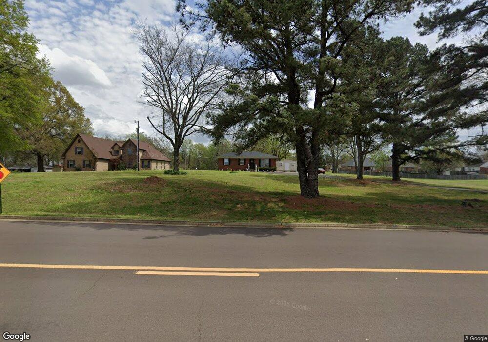 7910 Alexander Rd, Olive Branch, MS 38654 - photo 1