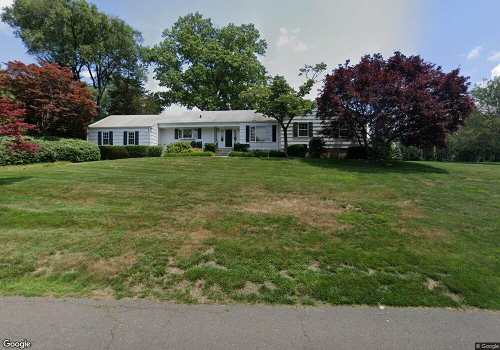 12 Thornridge Dr, Stamford, CT 06903 - photo 1