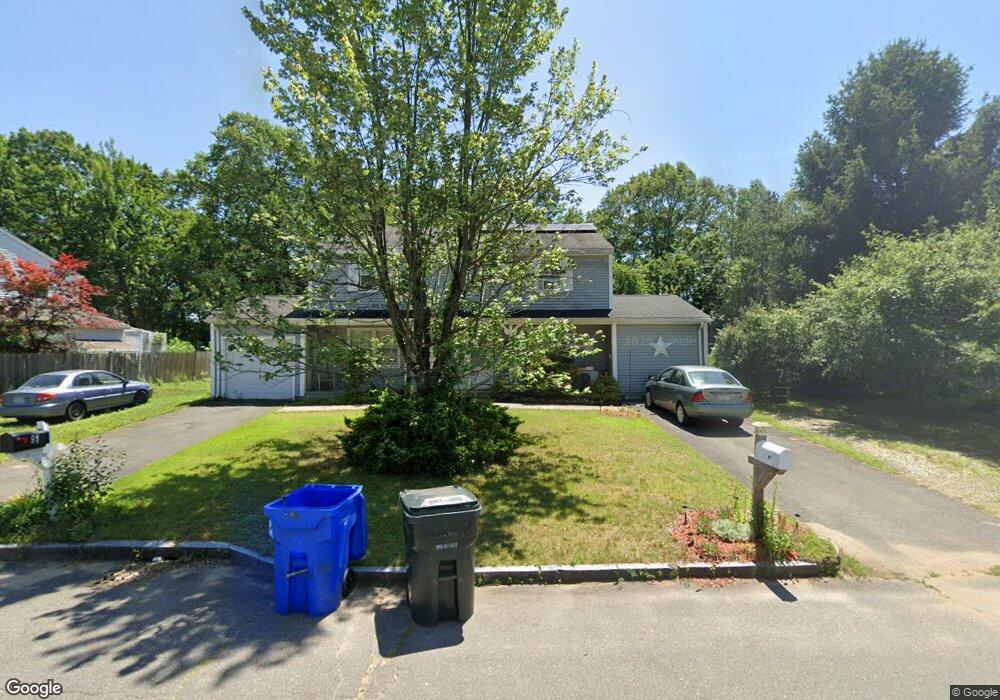 93 Glenmore St, Springfield, MA 01129 - photo 1