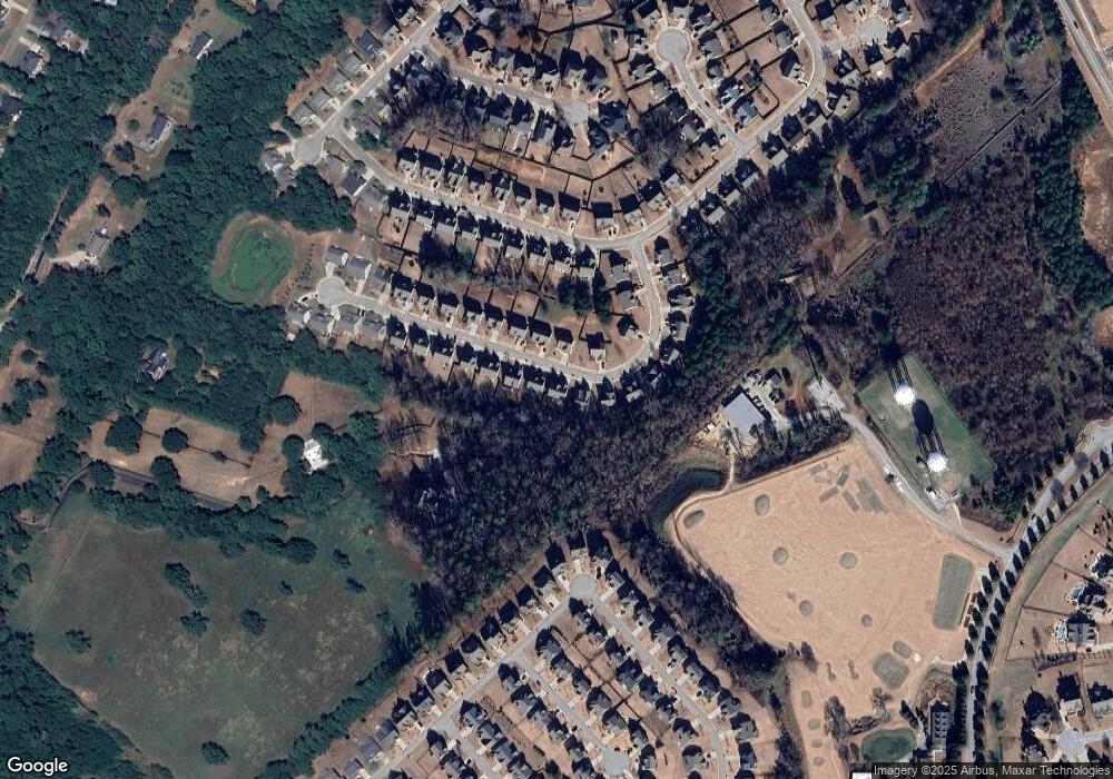 1459 Washington Rose Ave unit B25, Hoschton, GA 30548 - photo 1